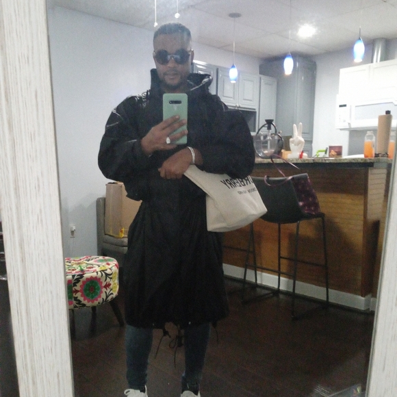 Burberry Men's Full Zip Hooded Windbreaker Coat - Picture 2 of 2